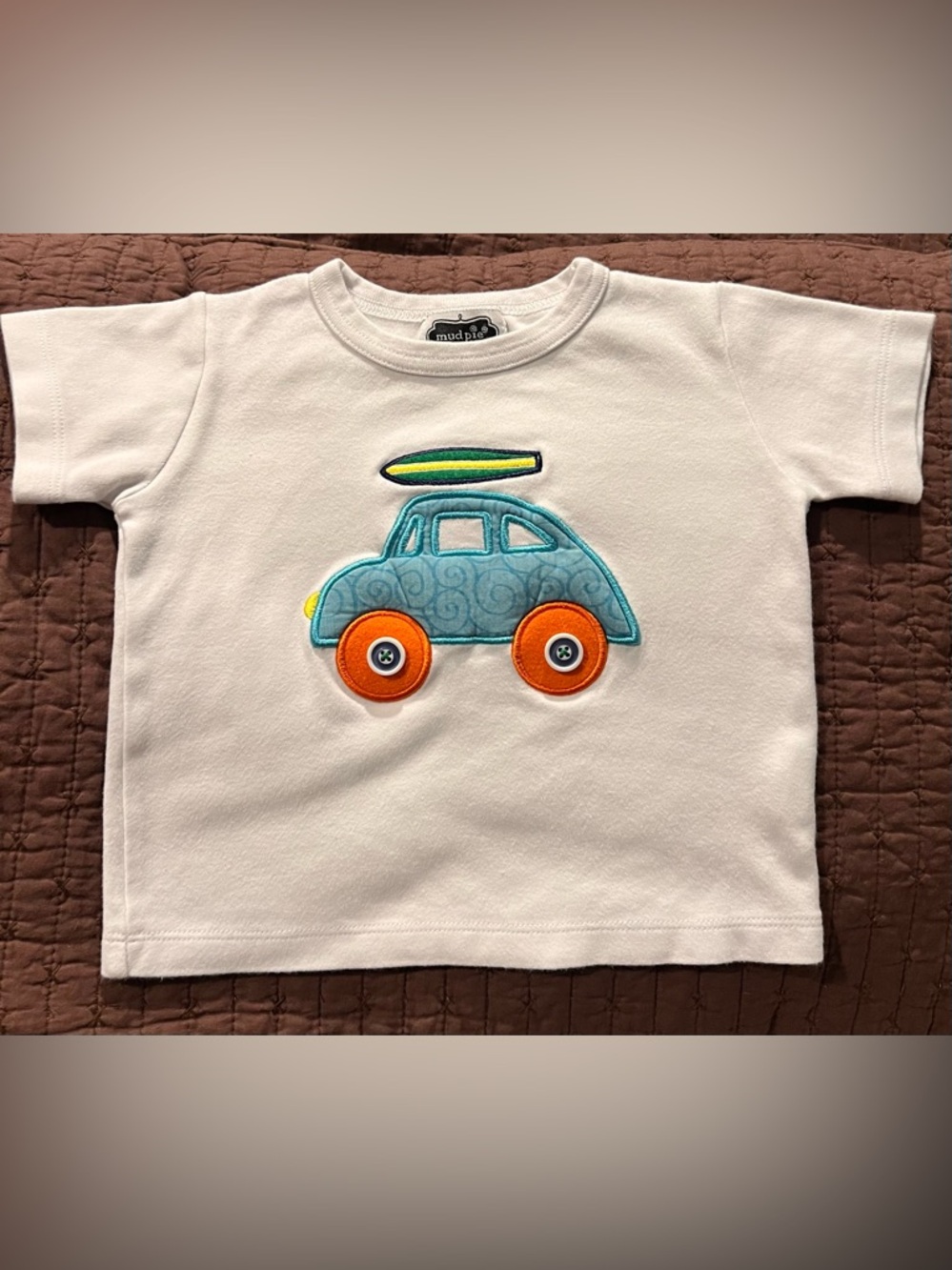Mud Pie White Kids T-Shirt with appliquéd Car with Surfboard T-Shirt Size 3T